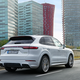 Illustration for article titled The 2019 Porsche Cayenne E-Hybrid Is More Powerful And The First Porsche With 22-Inch Wheels